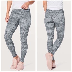 Lululemon Wunder Under Low- Rise Tight (Size 10)